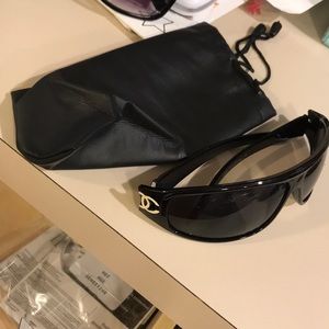Sunglasses used